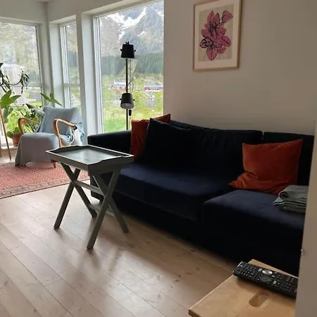 Lovely Modern House With Amazing Views! * Баллстад